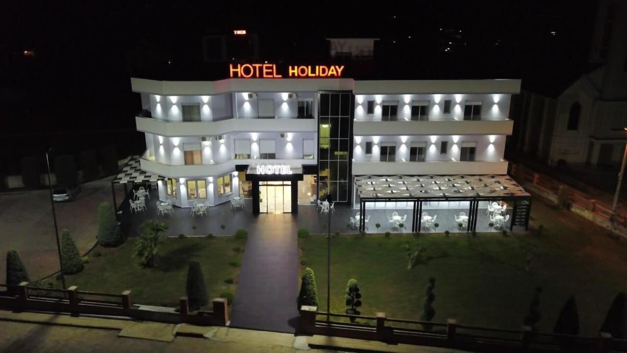 Hotel Holiday Koplik Εξωτερικό φωτογραφία